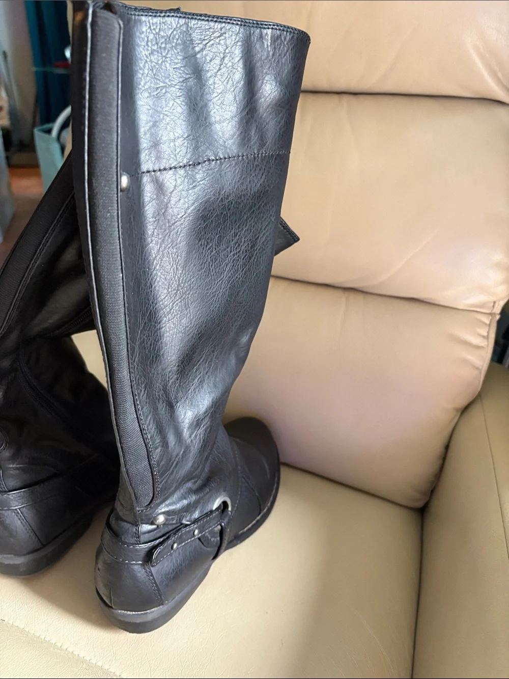 Breslin classic black
